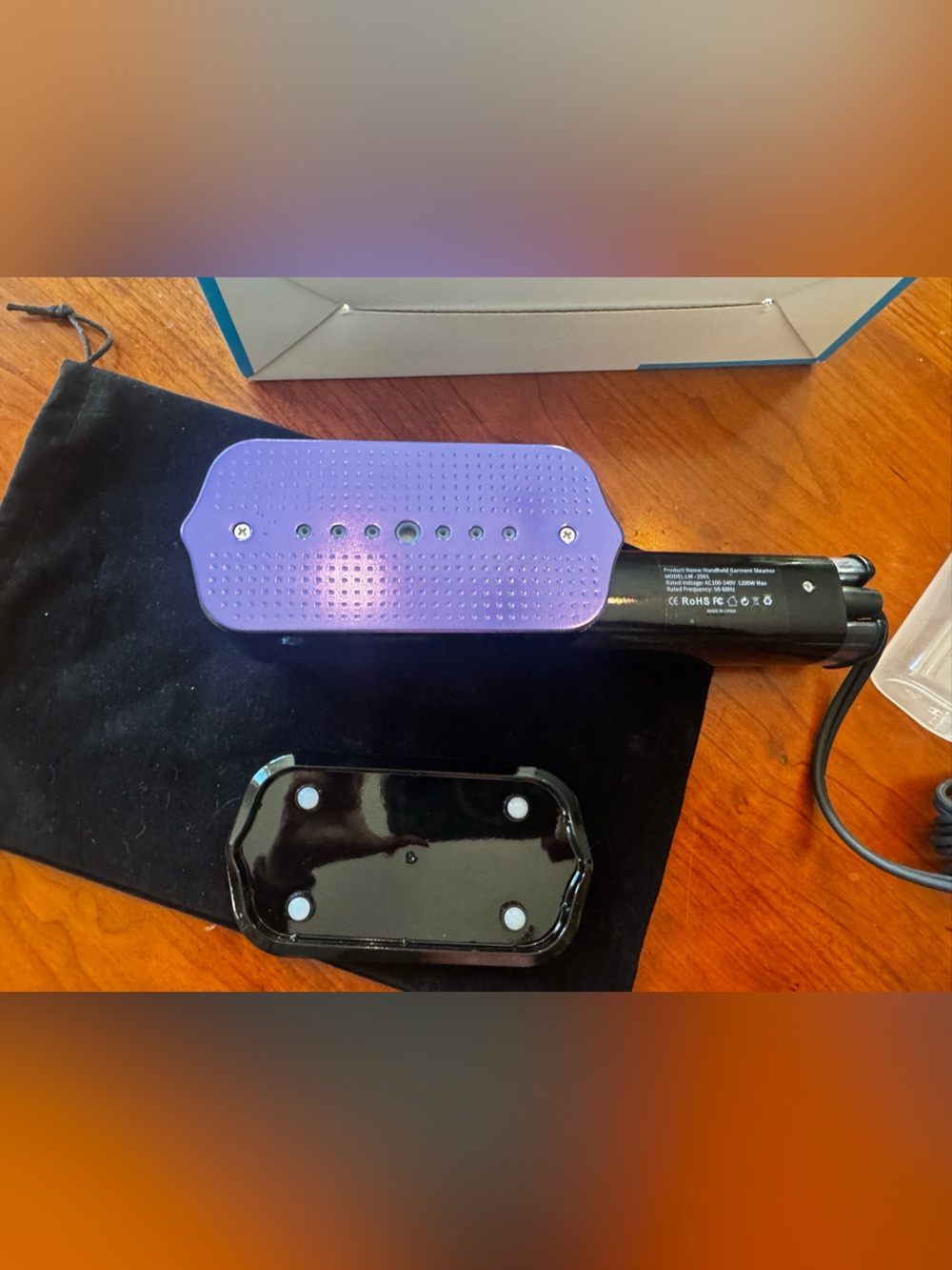 Travel Steamer/Iron Dual Voltage(100V-240V)